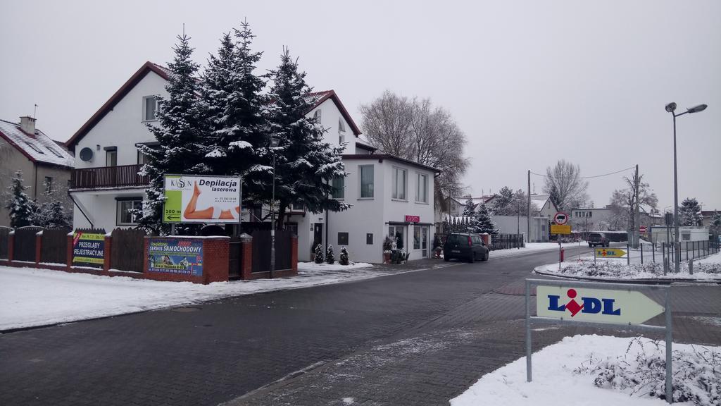 Willton Apartamenty Psary Zewnętrze zdjęcie