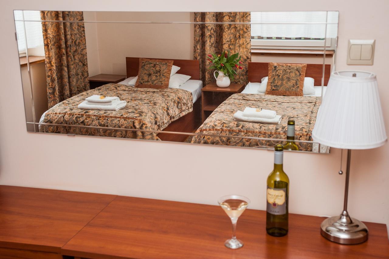Willton Apartamenty Psary Zewnętrze zdjęcie